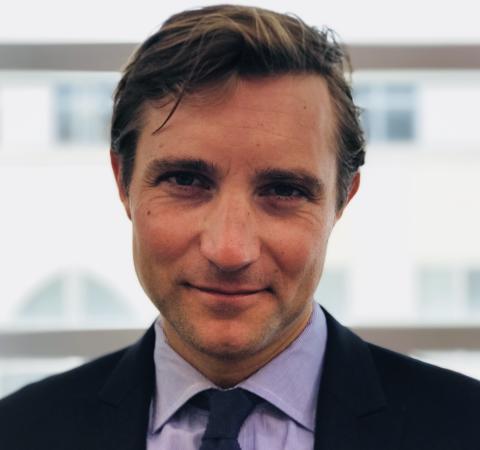 Sotheby's promotes comms vet to IR role