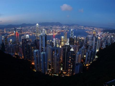 Hong Kong securities watchdog investigates 15 IPO sponsors